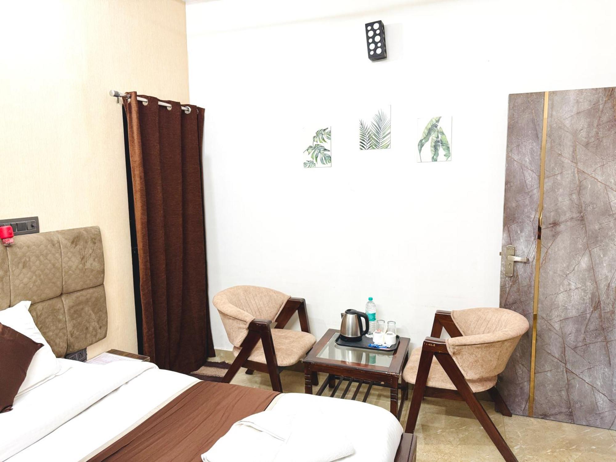 Krishna Residency - A Boutique Hotel Bareilly Exterior photo